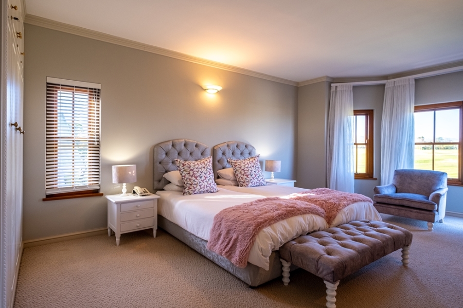 To Let 3 Bedroom Property for Rent in Fancourt Western Cape